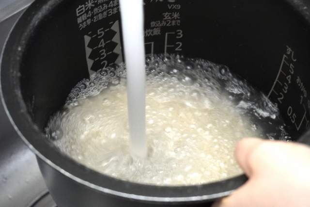 お米のとぎ汁に含まれる成分と特徴