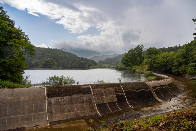 水田を支える基盤――ダム・用水路・土地改良区