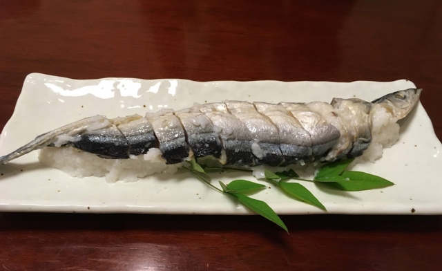 寿司の起源と「温かい食文化」